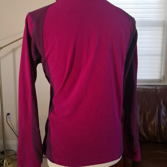 Top long sleeve.The north Face - Picture 3 of 6